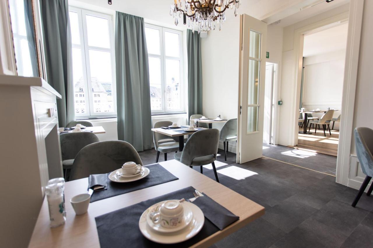 Petit-Roannay Hotel Ставело Екстериор снимка