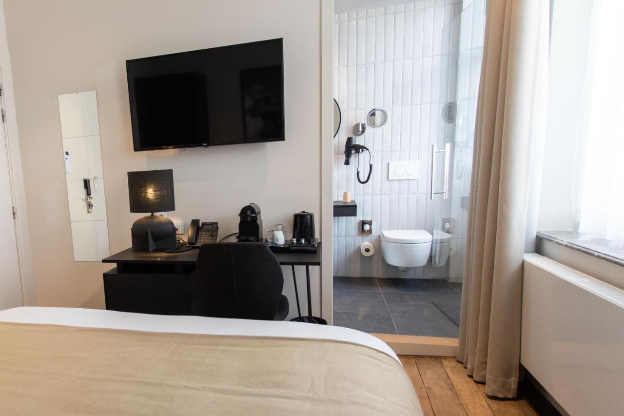 Petit-Roannay Hotel Ставело Екстериор снимка
