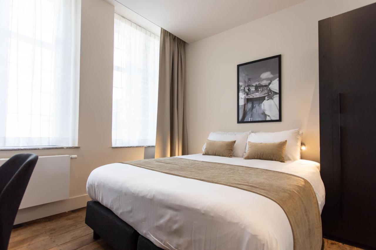 Petit-Roannay Hotel Ставело Екстериор снимка