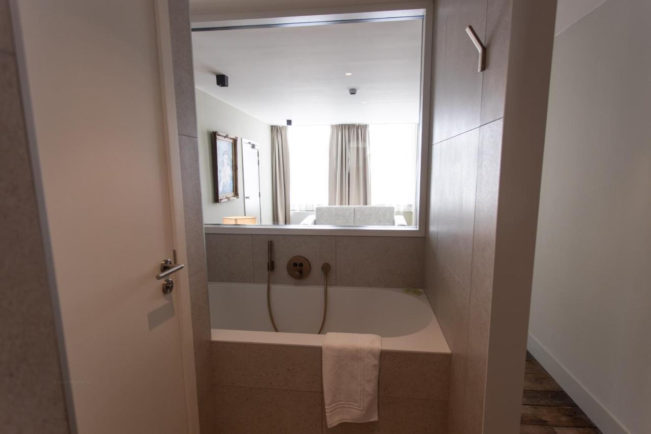 Petit-Roannay Hotel Ставело Екстериор снимка